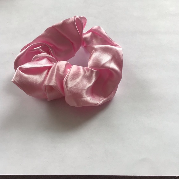 Satin Scrunchies - Picture 6 of 7